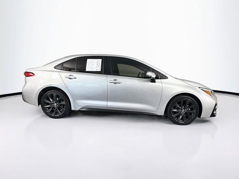 Used 2024 Toyota Corolla SE FWD image 11