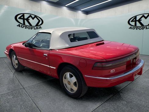 Used 1990 Buick Reatta Convertible FWD image 5