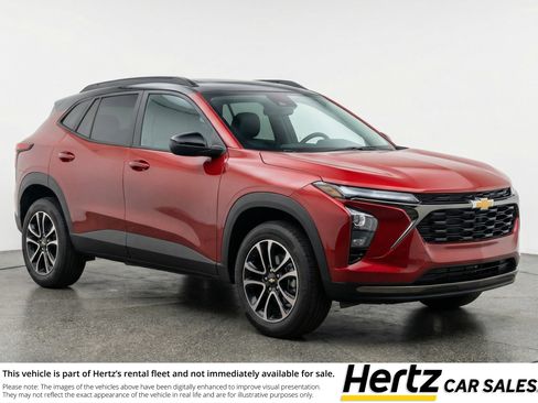 Used 2025 Chevrolet TrailBlazer LT image 1