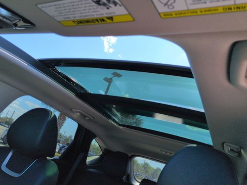 Used 2024 Hyundai Tucson Limited image 21