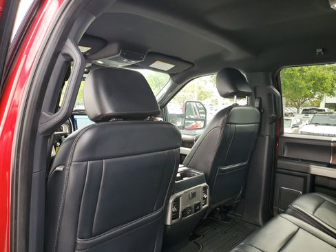 Used 2022 Ford F250 Lariat w/ FX4 Off-Road Package AWD/4WD image 13