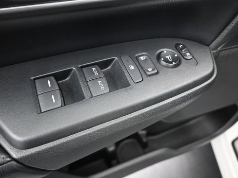 Used 2017 Honda CR-V EX-L image 13