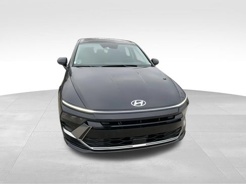 New 2026 Hyundai Sonata SEL FWD image 3