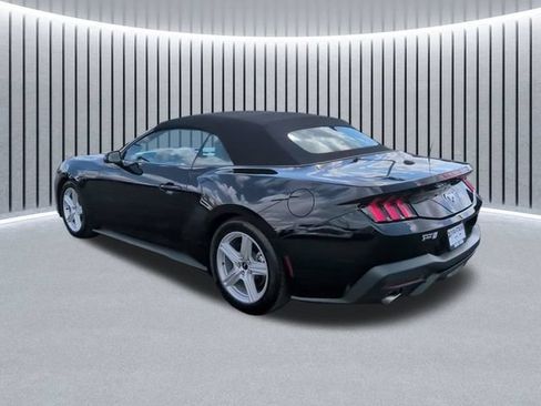 Used 2026 Ford Mustang Premium RWD image 10