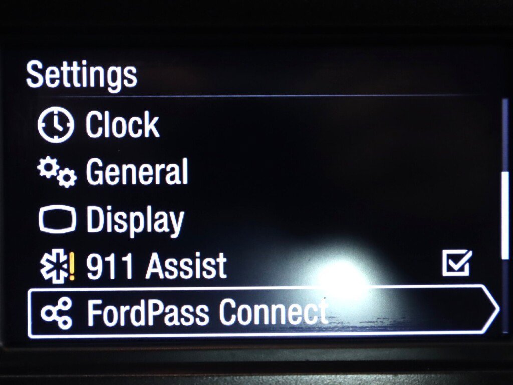 Used 2020 Ford Mustang Coupe RWD image 19