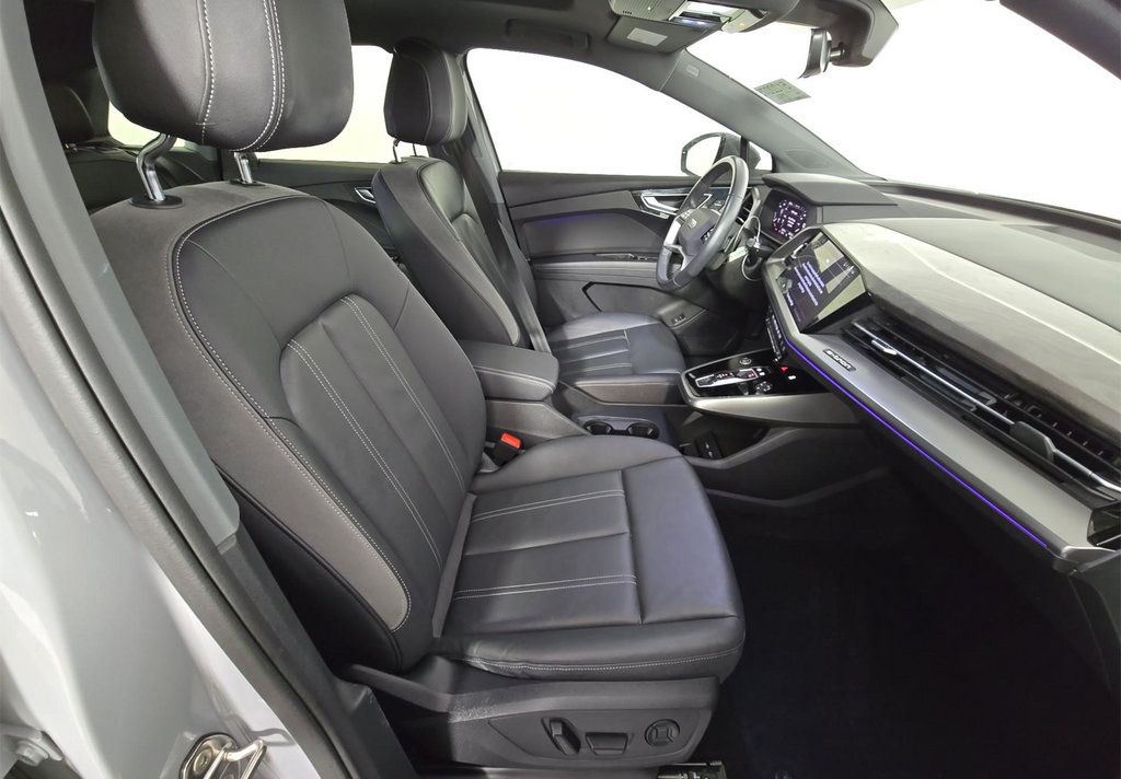 Used 2023 Audi Q4 e-tron Premium Plus w/ Premium Plus RWD image 10