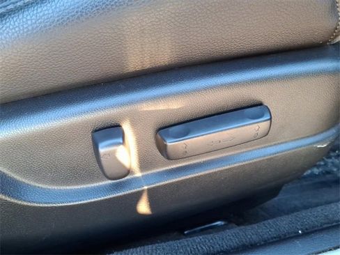 Used 2015 Acura TLX V6 image 6