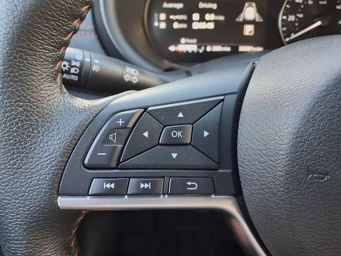 Used 2023 Nissan Kicks SR w/ SR Premium Package FWD image 14