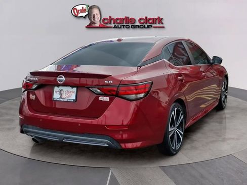 Used 2023 Nissan Sentra SR w/ SR Premium Package FWD image 5
