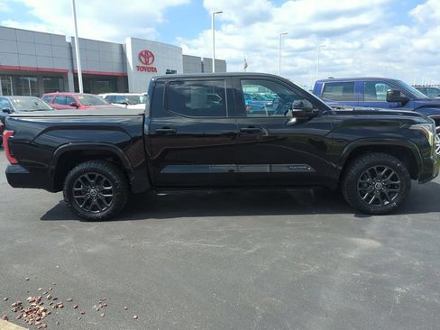 Used 2023 Toyota Tundra Platinum AWD/4WD image 10