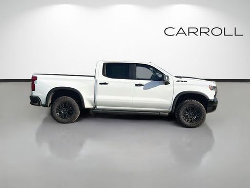 Used 2026 Chevrolet Silverado 1500 ZR2 w/ Dark Appearance Package AWD/4WD image 2