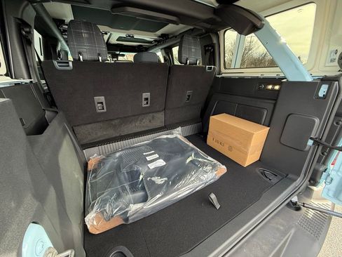 New 2025 Ford Bronco Heritage Edition image 30