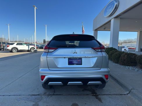 Used 2024 Mitsubishi Eclipse Cross SEL image 9