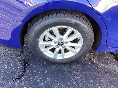 Used 2025 Toyota Camry LE image 29