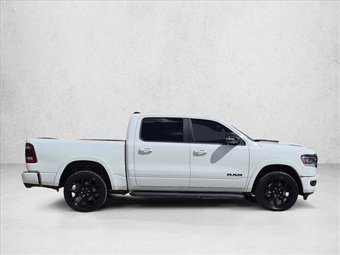 Used 2022 RAM 1500 Laramie AWD/4WD image 4