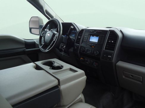 Used 2022 Ford F350 XL w/ Power Equipment Group image 22