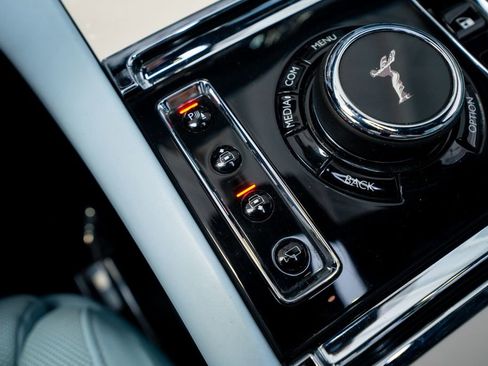 Used 2022 Rolls-Royce Ghost AWD/4WD image 32