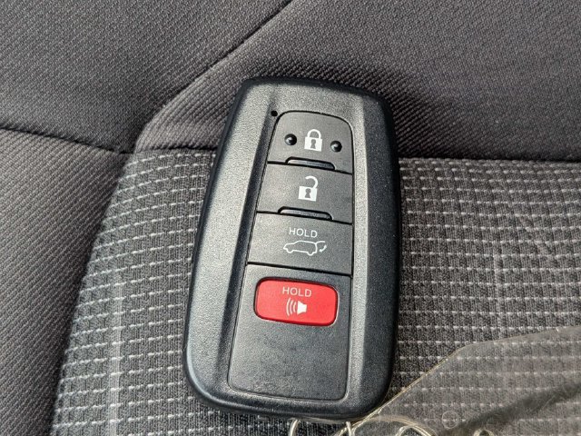Certified 2023 Toyota RAV4 SE w/ Convenience Package AWD/4WD image 32
