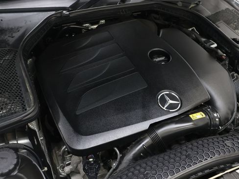 Used 2020 Mercedes-Benz C 300 4MATIC Sedan w/ Driver Assistance Package image 25