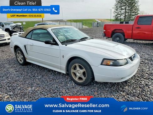 Used 2003 Ford Mustang Convertible RWD image 5