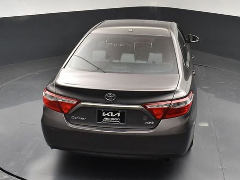 Used 2017 Toyota Camry XSE w/ Moonroof Package FWD image 47