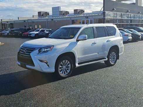 Used 2017 Lexus GX 460 image 15