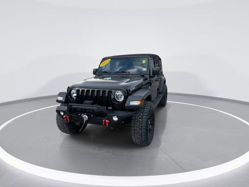 Used 2023 Jeep Wrangler Sport S image 8