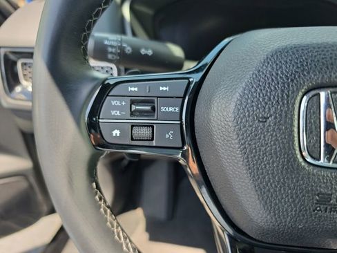 Used 2025 Honda Civic Sport image 21
