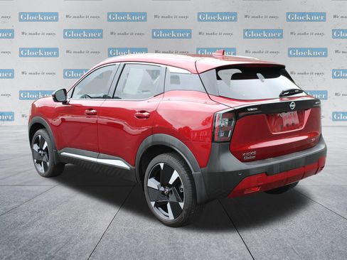 Used 2025 Nissan Kicks SR FWD image 8