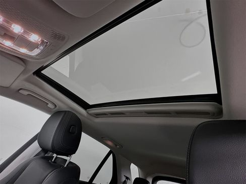 Certified 2023 Mercedes-Benz GLE 350 4MATIC image 24