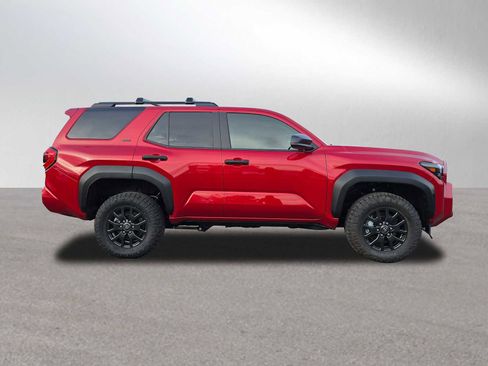 Certified 2025 Toyota 4Runner SR5 image 2