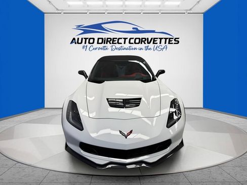 Used 2015 Chevrolet Corvette Z06 w/ 3LZ Preferred Equipment Group RWD image 27