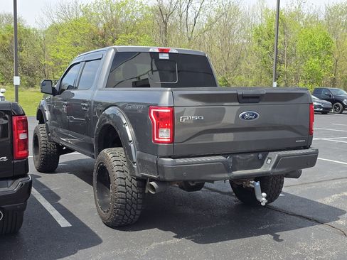 Used 2016 Ford F150 XLT w/ Equipment Group 302A Luxury image 9