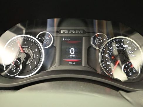 New 2025 RAM 2500 Tradesman AWD/4WD image 25