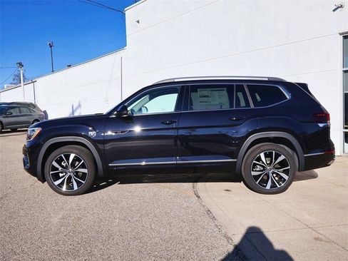 New 2026 Volkswagen Atlas SEL Premium R-Line AWD/4WD image 2