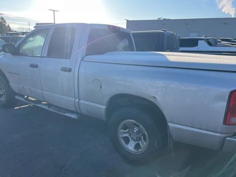 Used 2004 Dodge Ram 1500 Truck SLT w/ Big Horn Quad Cab Value Group image 12