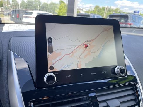 Used 2023 Mitsubishi Eclipse Cross AWD image 13