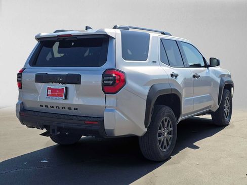 Certified 2026 Toyota 4Runner SR5 AWD/4WD image 3