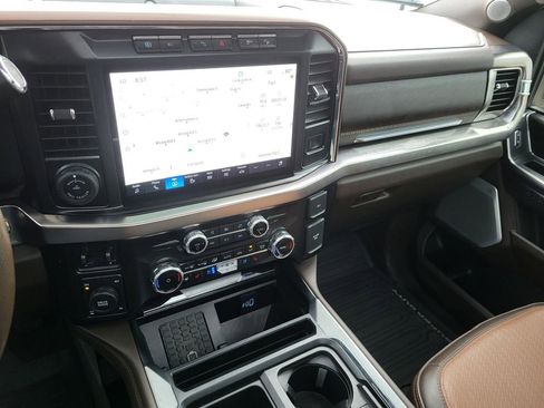 Used 2023 Ford F250 King Ranch w/ FX4 Off-Road Package image 23