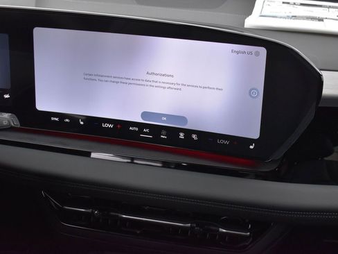 New 2027 Audi Q6 e-tron Premium Plus AWD/4WD image 14