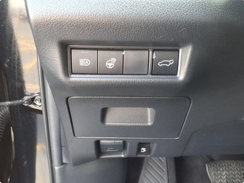 Certified 2024 Toyota Grand Highlander AWD image 8