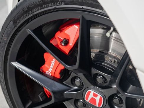 Used 2025 Honda Civic Type R image 11