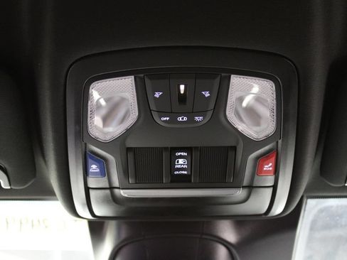 New 2026 RAM 2500 Big Horn AWD/4WD image 22