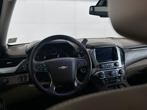 Used 2018 Chevrolet Tahoe LT image 18
