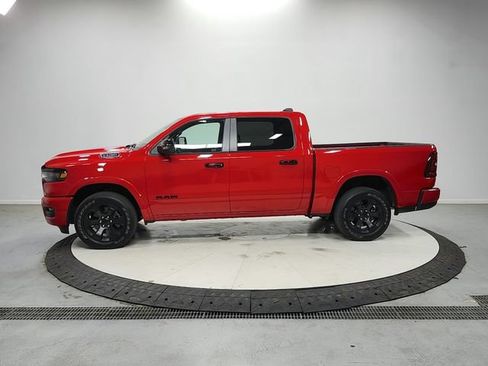 Used 2025 RAM 1500 Big Horn AWD/4WD image 5