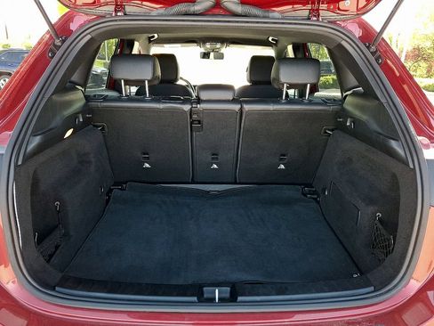 Used 2022 Mercedes-Benz GLA 250 4MATIC image 30