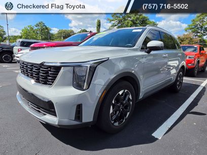 Used 2024 Kia Sorento S w/ Panoramic Sunroof Package