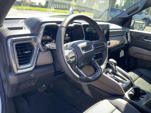 New 2026 GMC Canyon Denali AWD/4WD image 10
