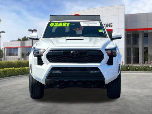 Certified 2024 Toyota Tacoma TRD Sport AWD/4WD image 11