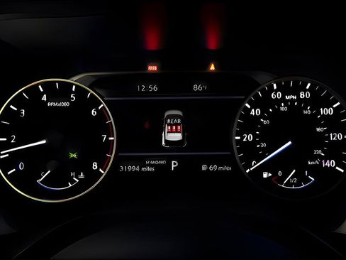 Used 2023 Nissan Rogue SL w/ SL Premium Package image 21